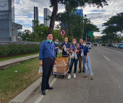  Omega Hotel Jakarta mengadakan program 