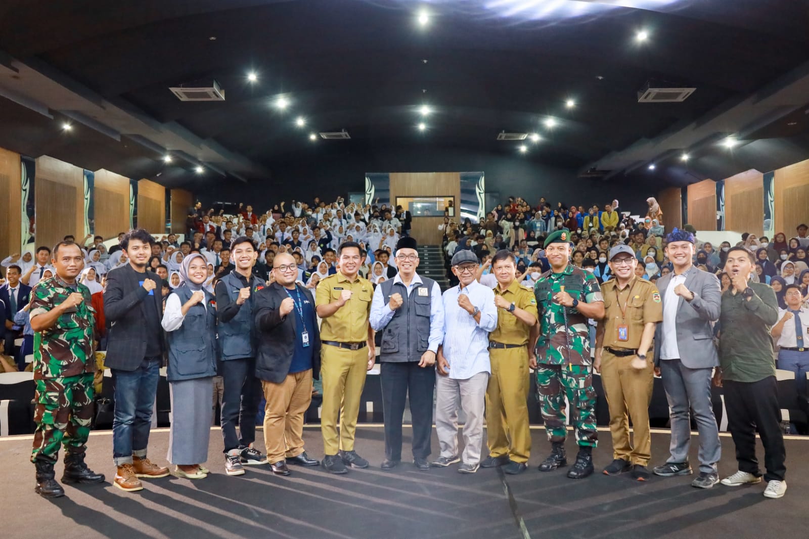 Ajang Townhall Muda Purwakarta