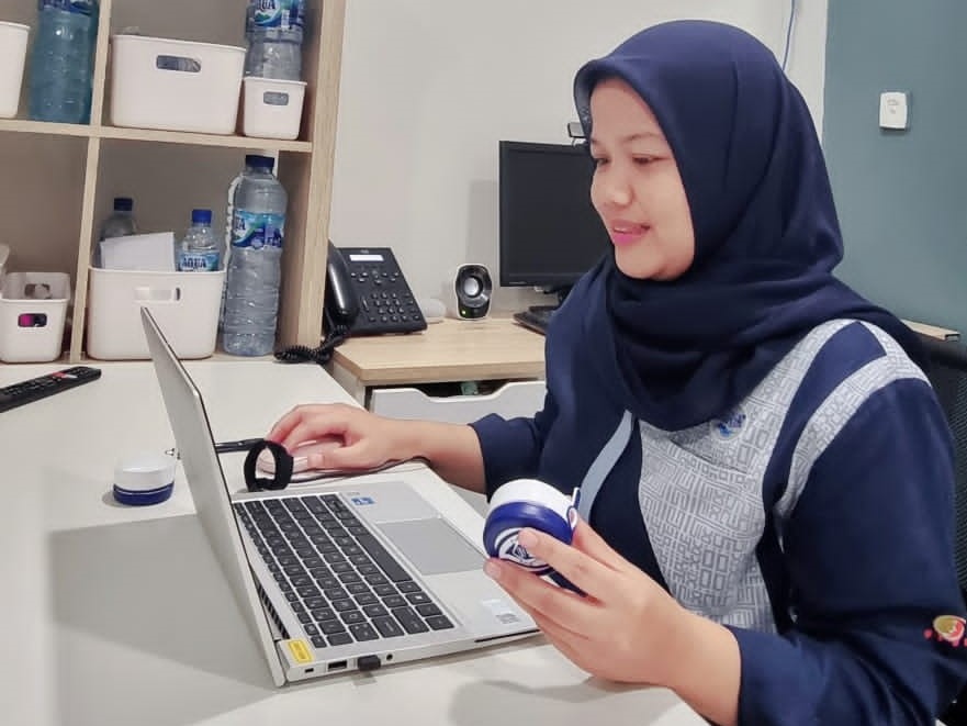 Perusahaan memiliki tanggung jawab untuk memperhatikan kesejahteraan karyawan sekaligus menghadirkan produk yang berkualitas. 