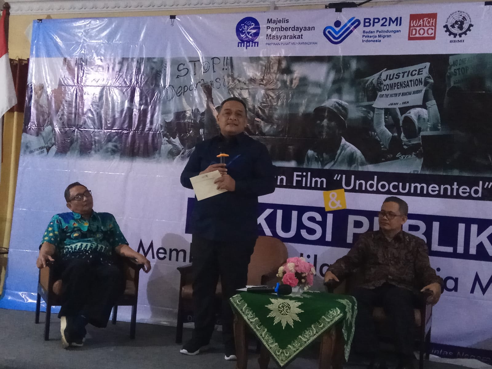Diskusi dan nobar Undocumented di PP Muhammdiyah.
