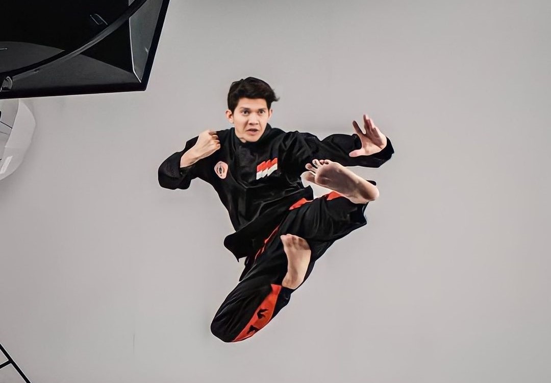 Aktor laga dan pesilat Iko Uwais.