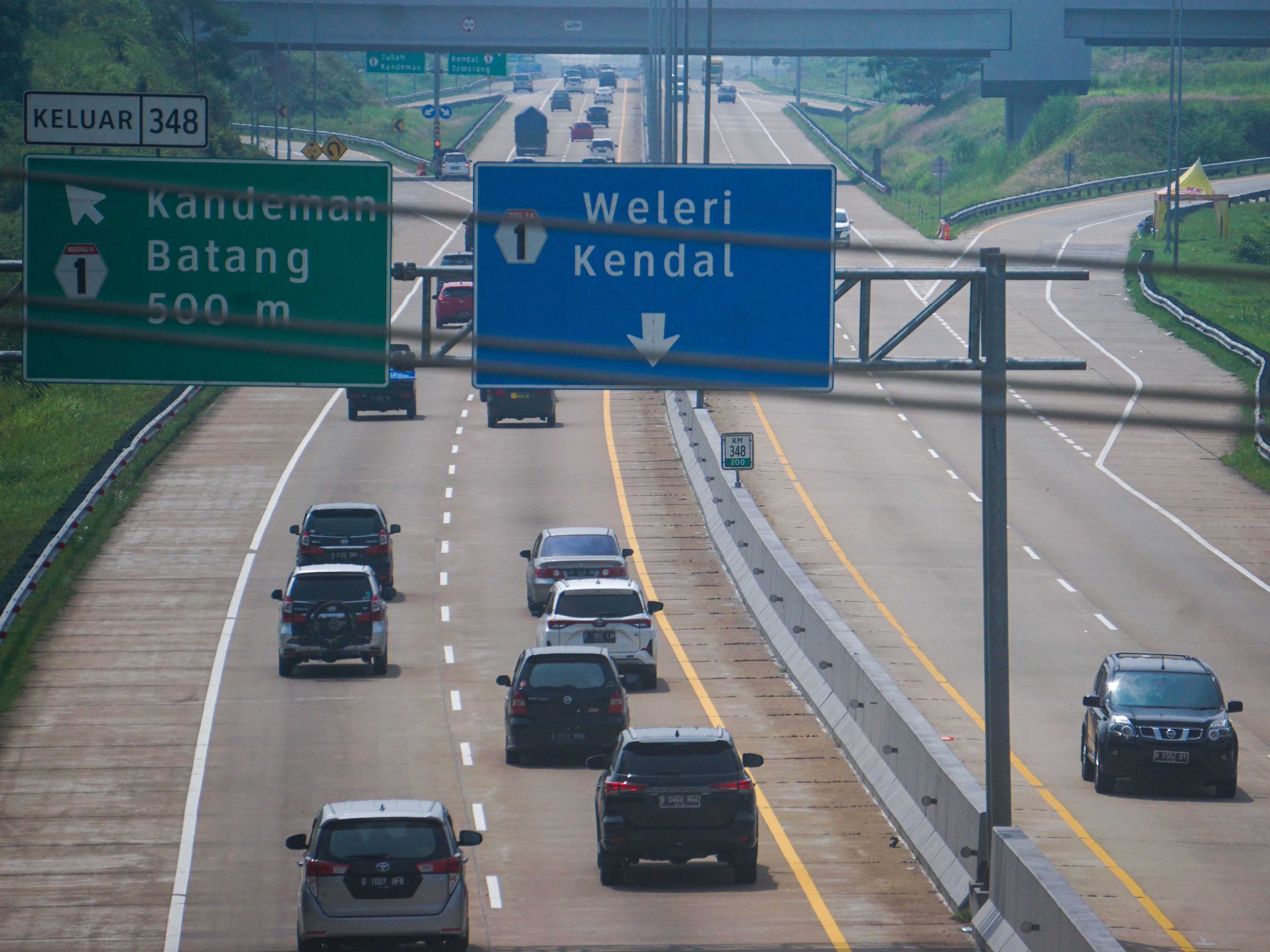 Lebih dari Separuh Kendaraan Mudik via Tol Trans Jawa belum Balik