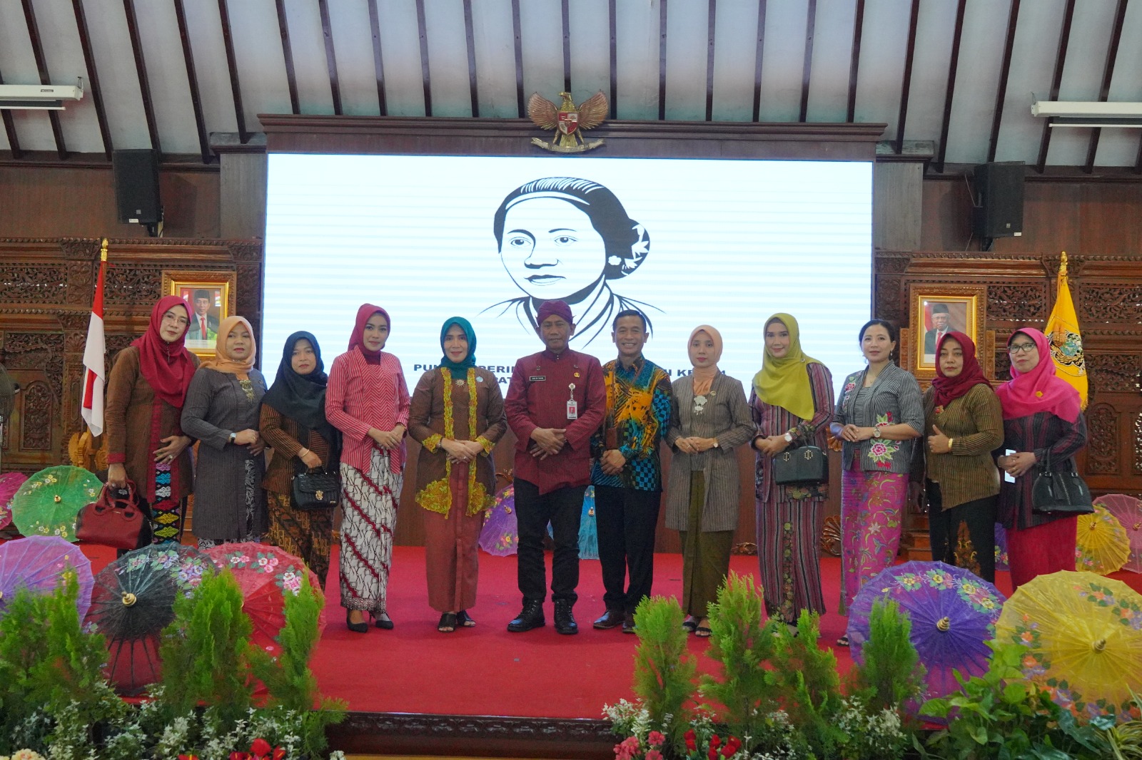 Pemerintah Kabupaten Klaten, Jawa Tengah, menggelar peringatan Hari Kartini