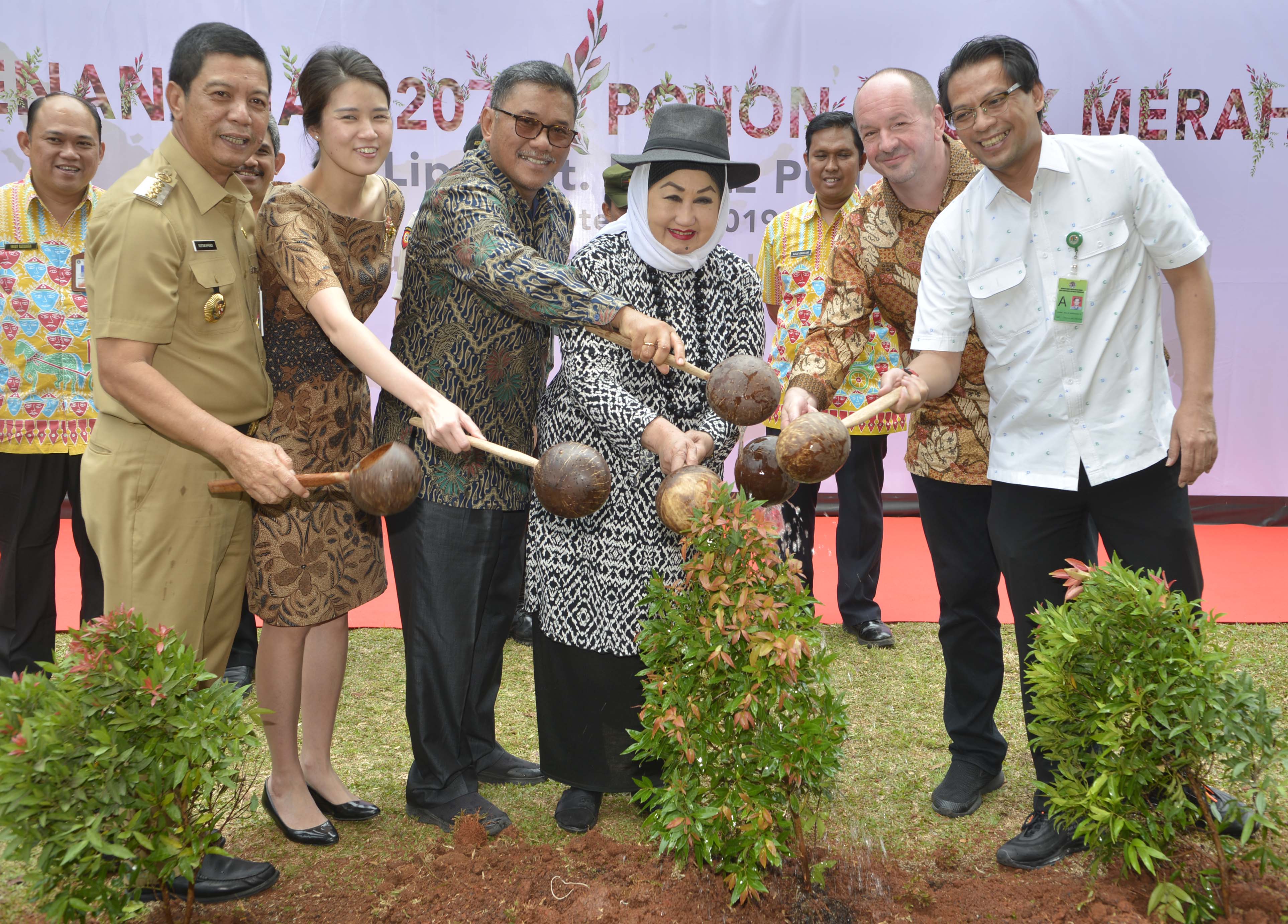 LPKR telah lakukan penghijauan di kawasan kota mandiri.