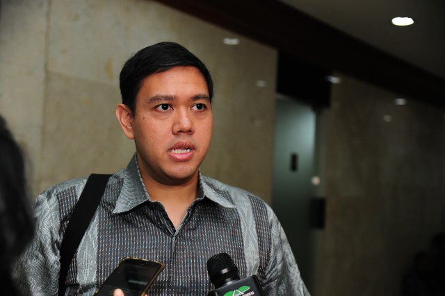 Anggota Komisi I DPR RI Dave Akbarshah Fikarno Laksono