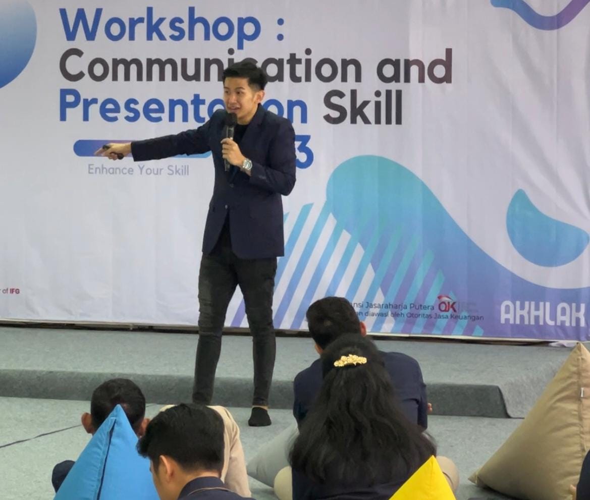 Praktisi public speaking Willy Tan menekankan tiga persiapan untuk jadi public speaker handal yakni persiapan mental, fisik, dan materi.