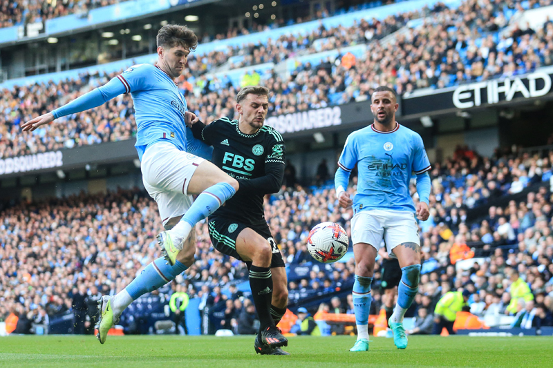 Manchester City Tundukan Leicester City 3-1