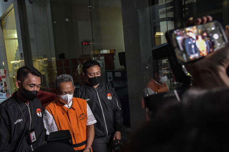 KPK tidak segan menerapkan pasal 21 UU Tipikor terhadap pihak yang merintangi upaya pengungkapan kasus.