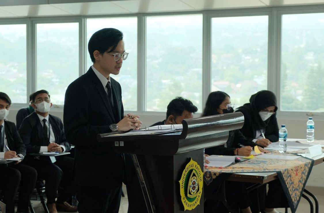 MA Lepas Delegasi Indonesia untuk Kompetisi Philip C. Jessup 2023 