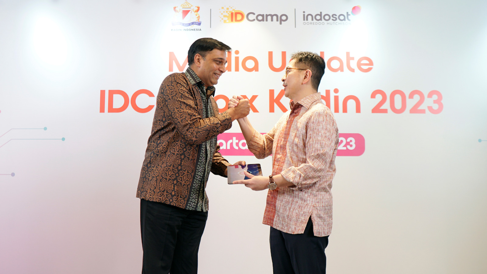 Indosat dan Kadin sepakat bekerja sama dalam program  IDCamp X Kadin 2023