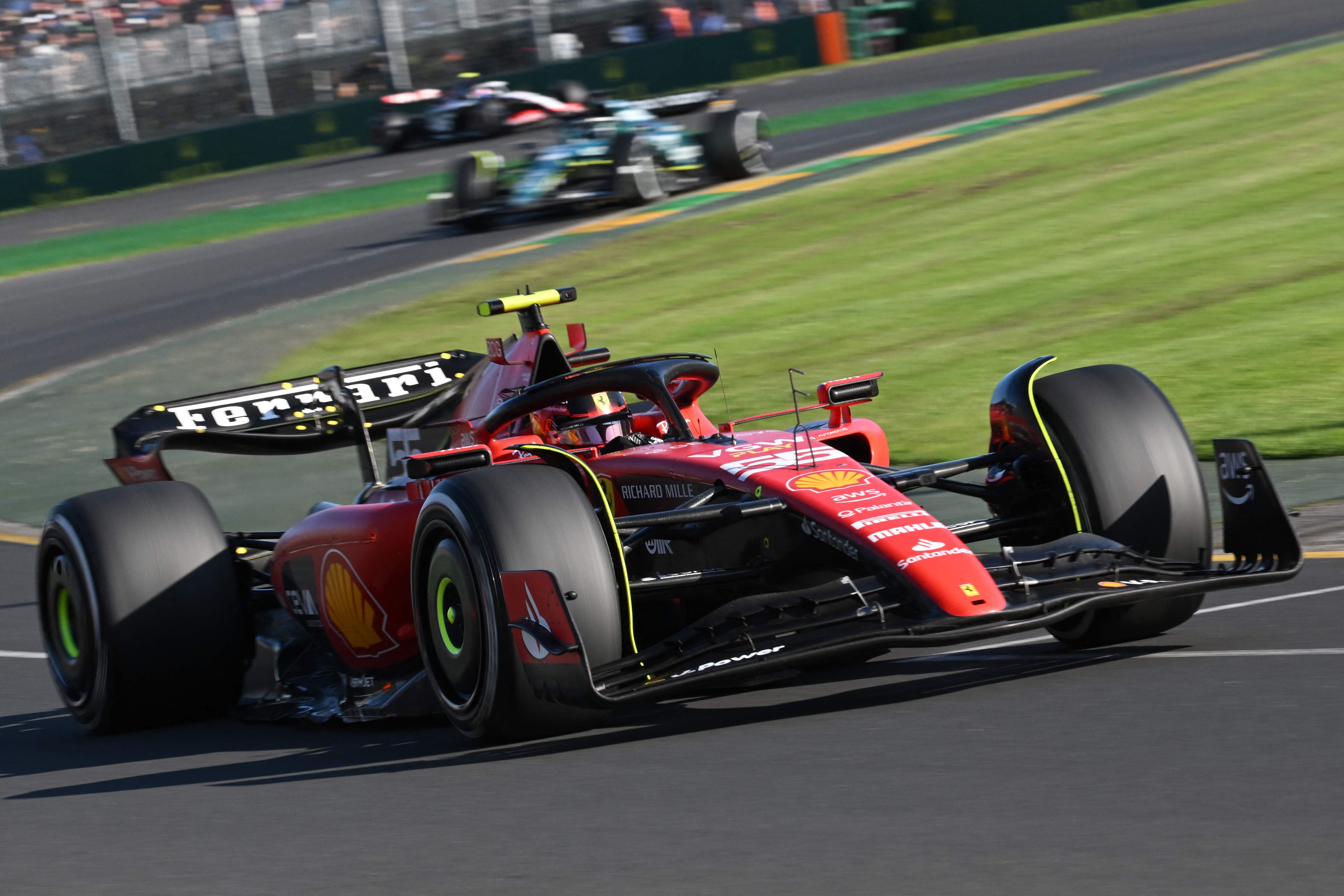 Pembalap Ferrari Carlos Sainz