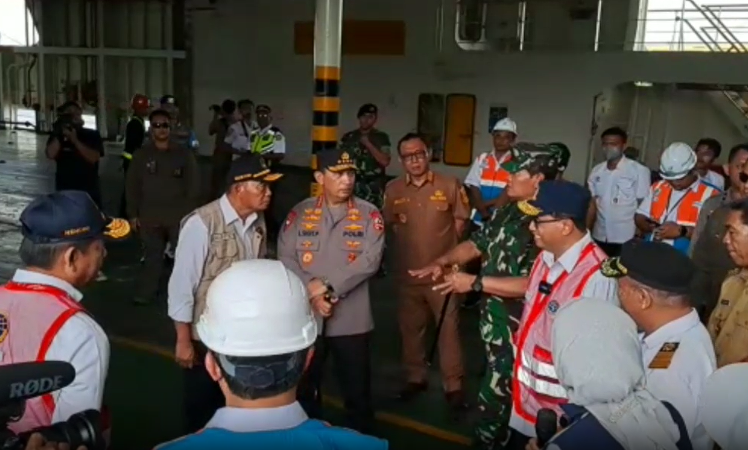 Menhub dan Kapolri Tinjau Kesiapan Fasilitas Tambahan Arus Mudik di Banten-Lampung