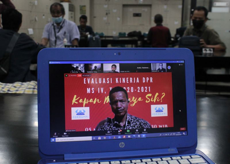 Peneliti Formappi Lucius Karius 