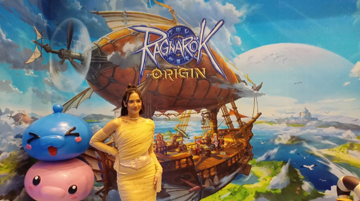 Selebritas Pevita Pearce