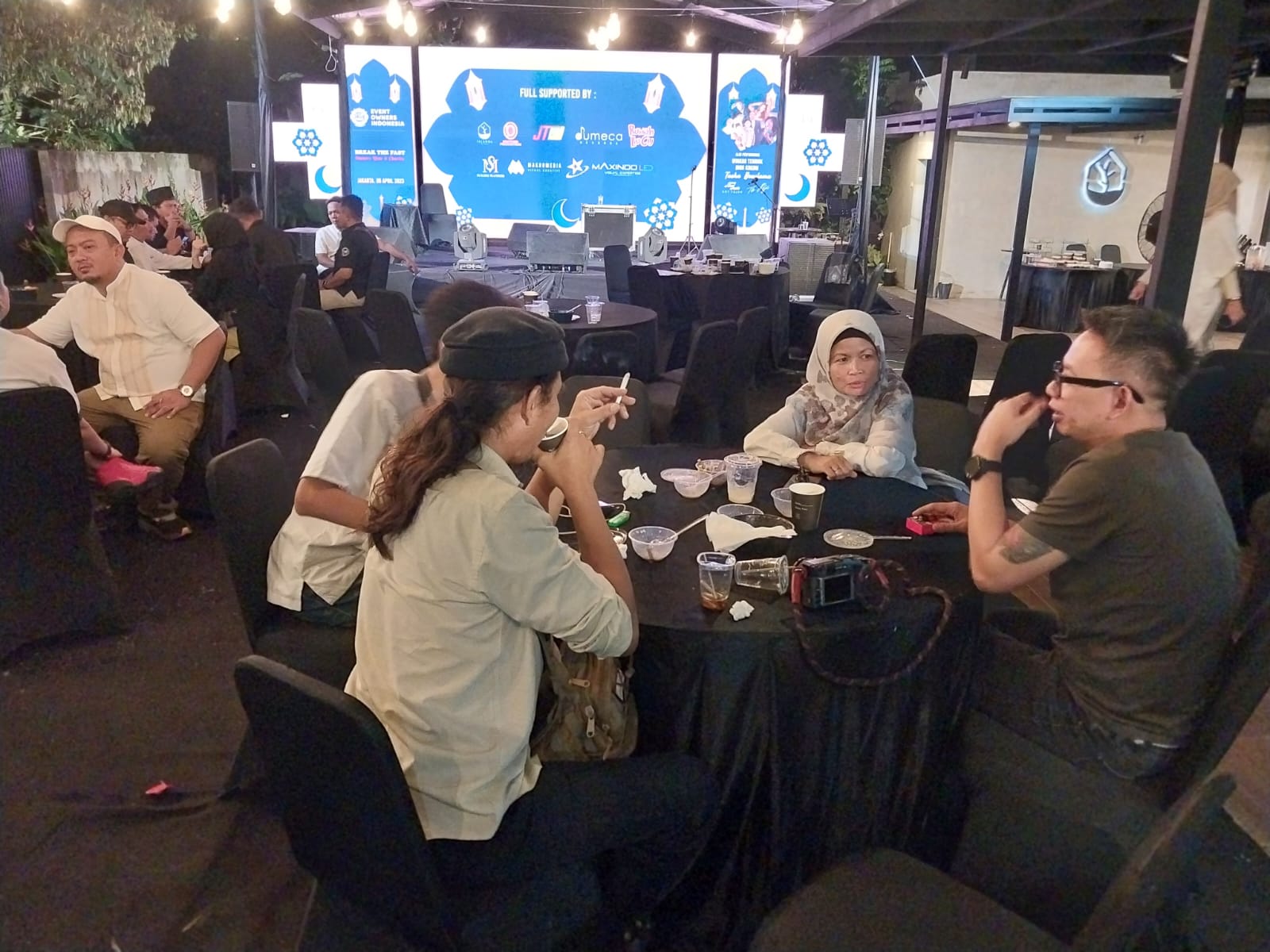 ajang buka puasa bersama dan momen sedekah Owner Event Indonesia