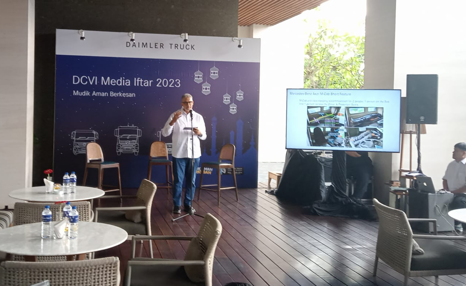 Presiden Direktur DCVI Naeem Hassim 