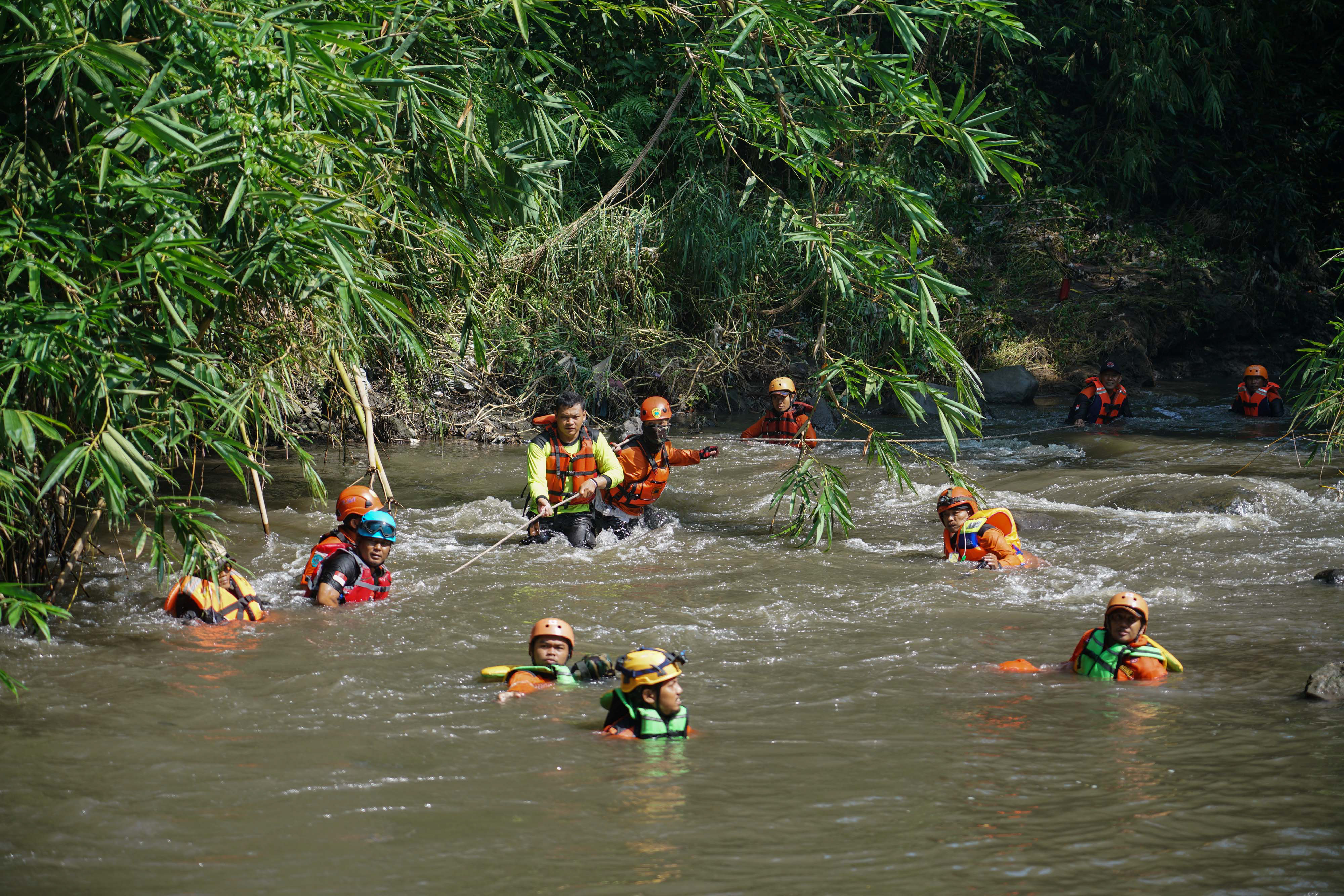 Seorang Remaja Terseret Arus Lokasi Wisata Pemandian Krueng Tiro