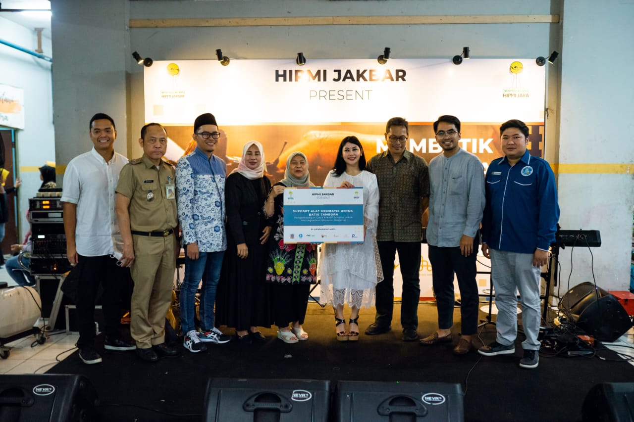 Dorong Batik Betawi Naik Kelas Melalui Program Pengembangan Desa Kreatif 