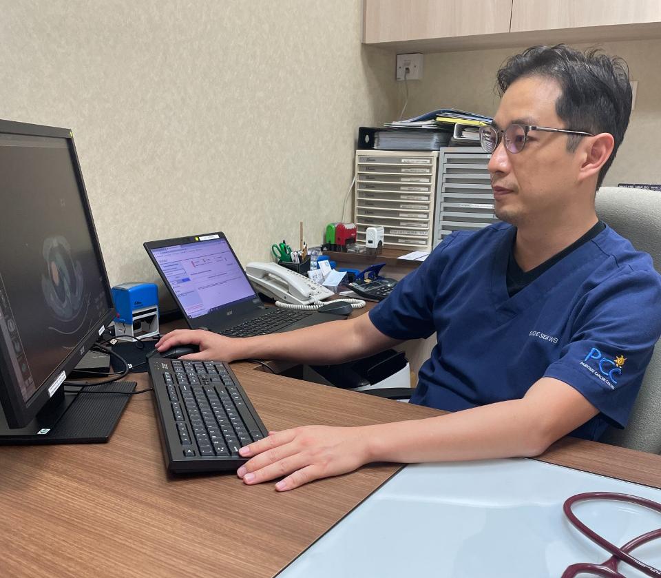 Dokter Ahli Onkologi Medis Parkway Cancer Centre, Singapura, dr.Wong Siew Wei. 
