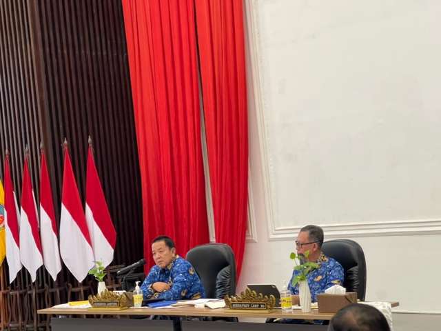 Gubernur Lampung Arinal Djuanaidi saat menjelaskan duduk perkara terkait kritik Bima Yudho