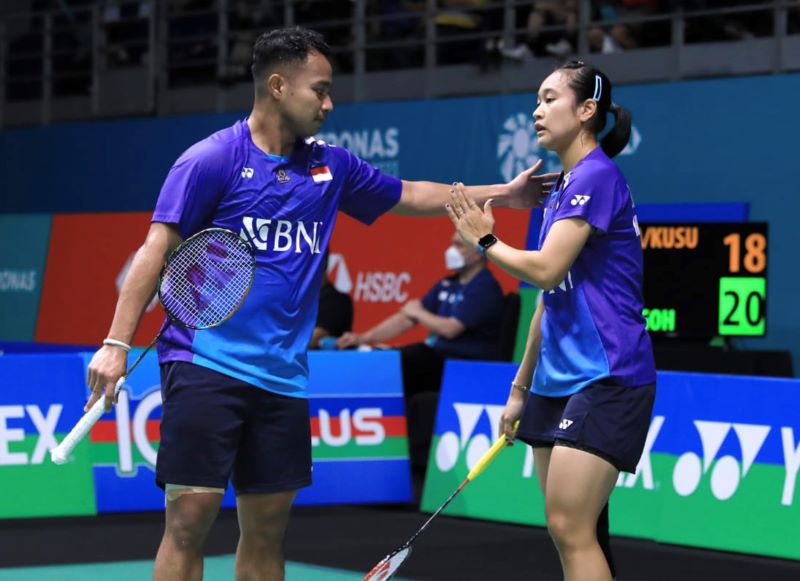 Pasangan ganda campuran Indonesia Rehan Naufal Kusharjanto (kiri)/Lisa Ayu Kusumawati 