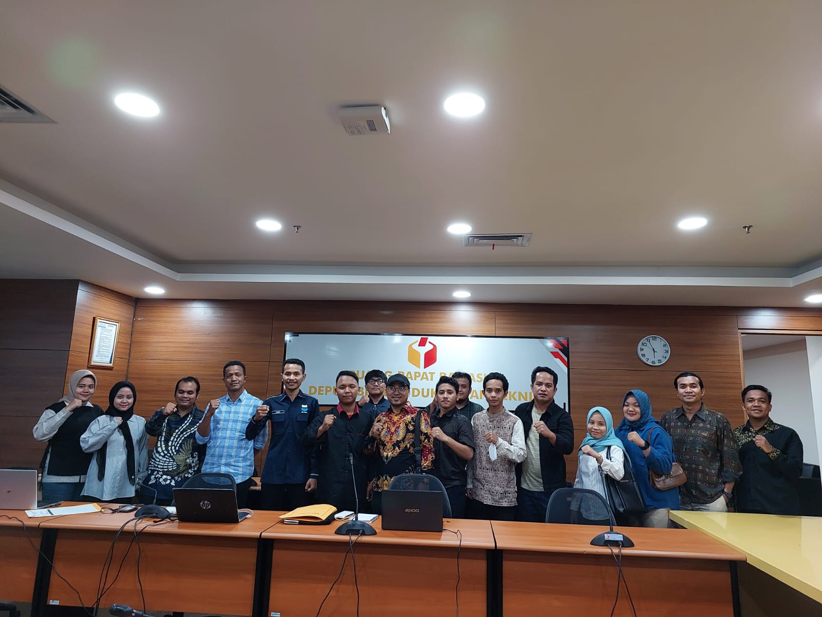 Acara Ngabuburit Pengawasan dengan tema Mengurai Konflik Kepentingan Saat Pemunguatan dan Penghitungan Suara di Kantor Bawaslu, Jakarta.