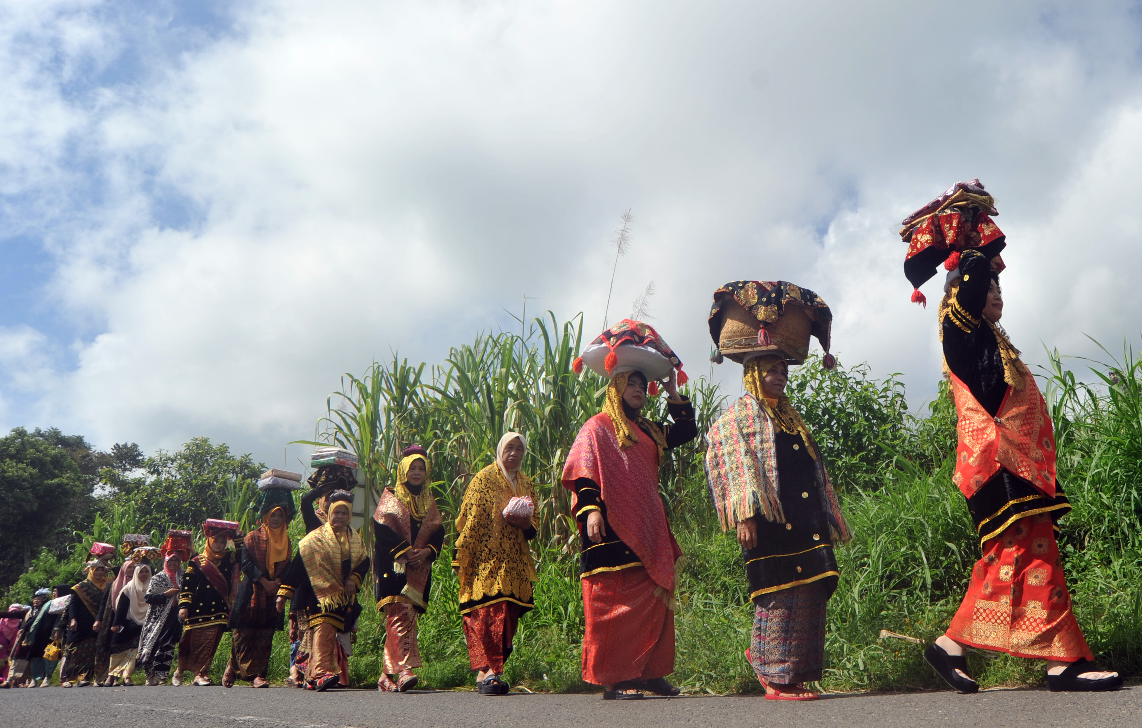 Simak, Ini Inspirasi Isi Seserahan Pernikahan untuk Wanita