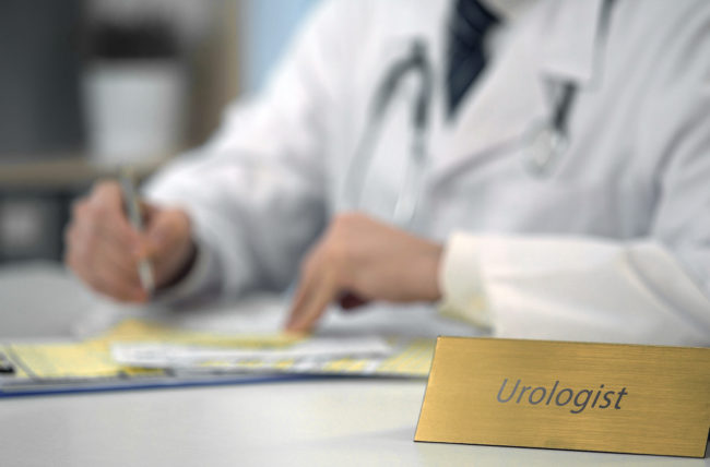 Ilustrasi masalah saluran kemih dan dokter urologi