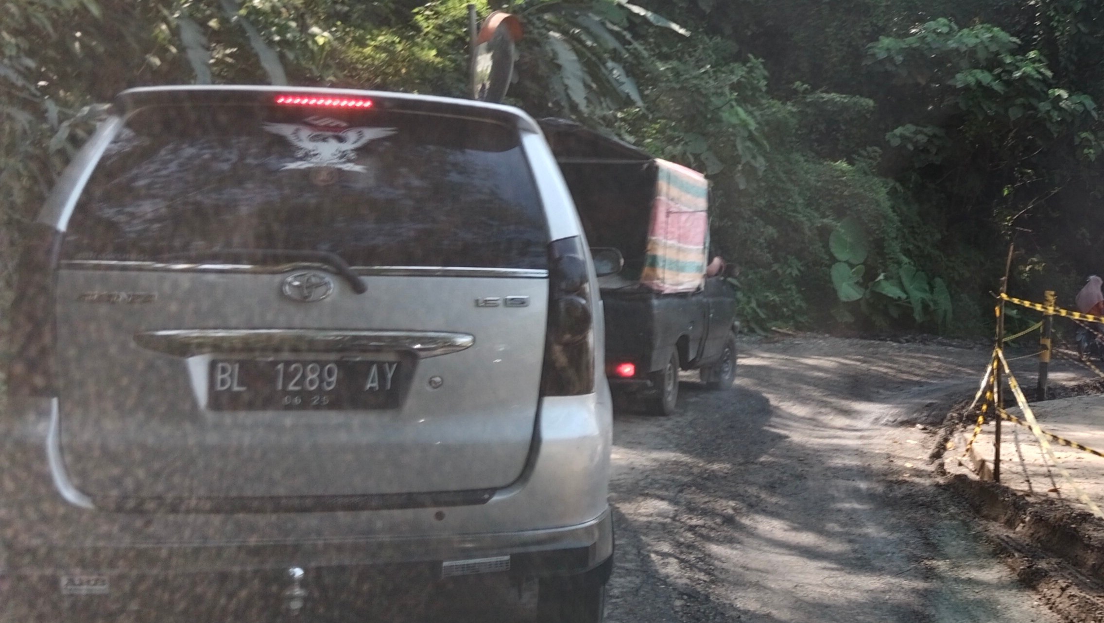 Jalan Nasional Pidie-Meulaboh Rusak Parah