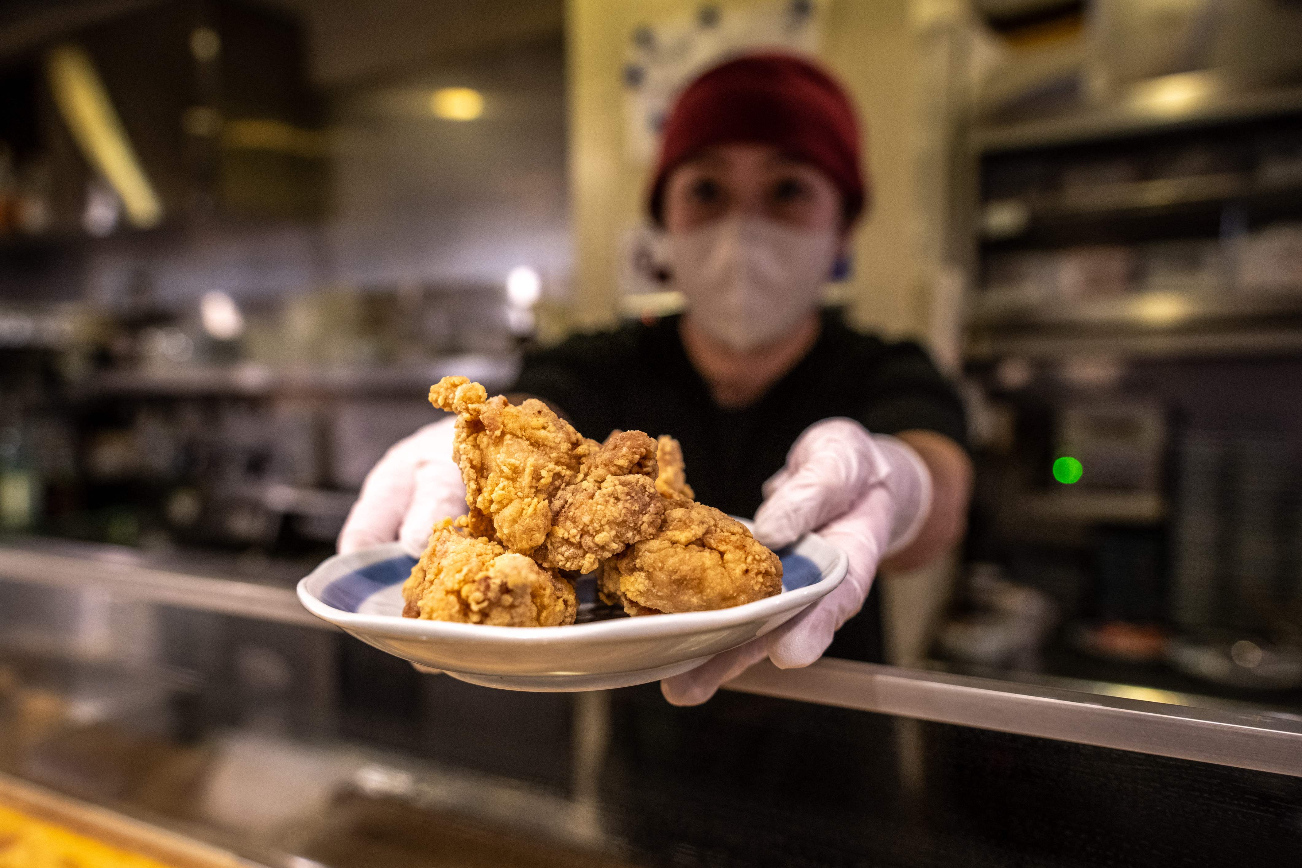 Karaage atau ayam goreng di sebuah restoran di Tokyo