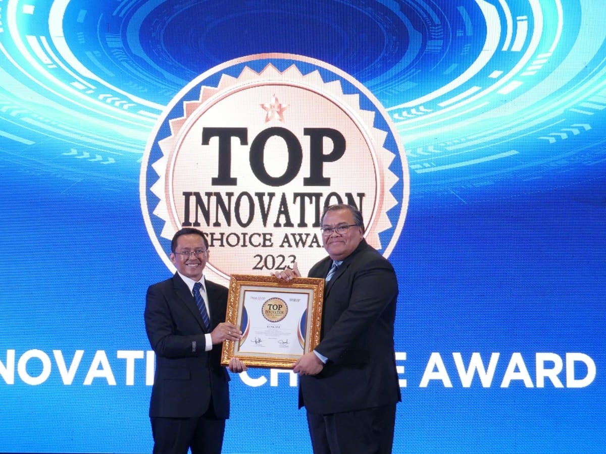 Deputy General Manager 2 Divisi Solusi Wholesale BNI Paruhung Aritonang (kanan).