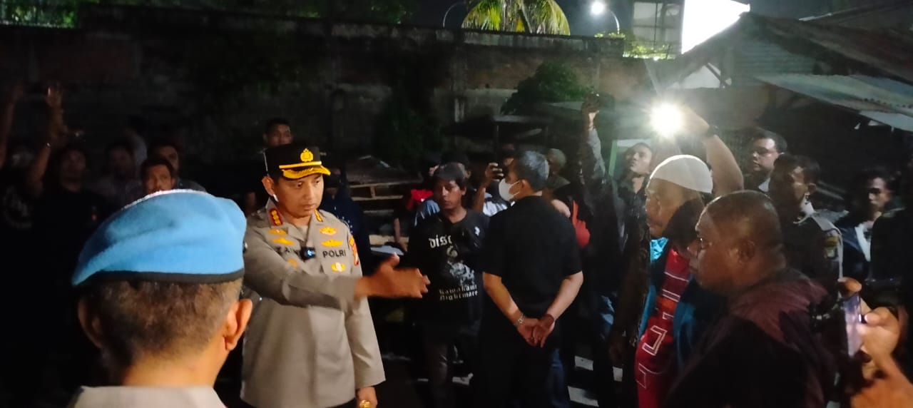 Kisruh Jalan Dahwa Meruncing, Kapolrestro Bubarkan Massa di Lokasi