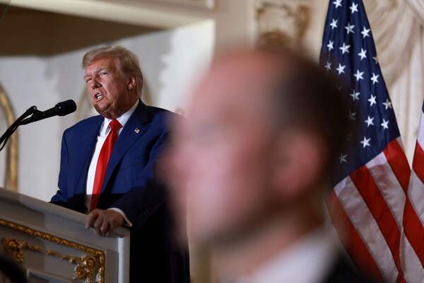 Mantan Presiden AS Donald Trump