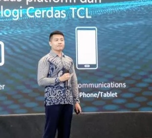 General Manager TCL, Peter Chen.