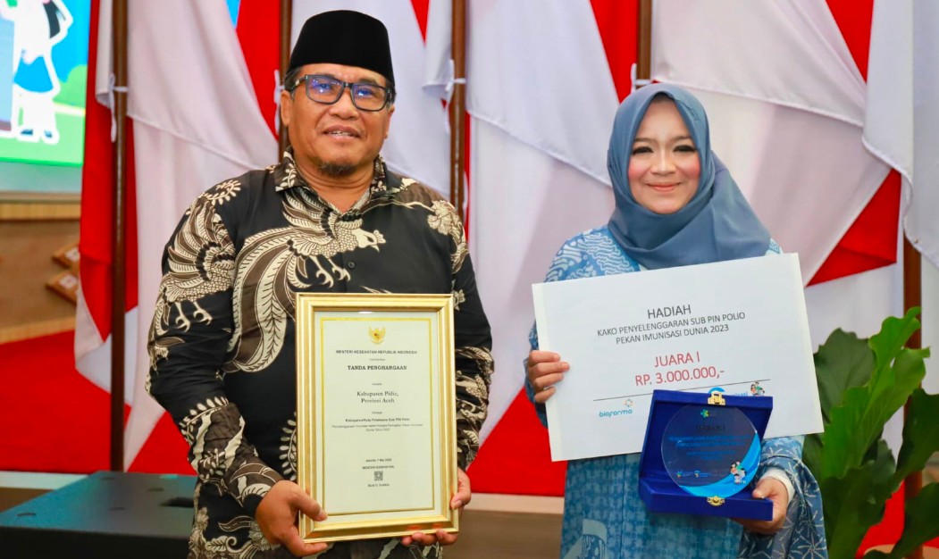 Penghargaan Pekan Imunisasi Dunia Untuk Kabupaten Pidie