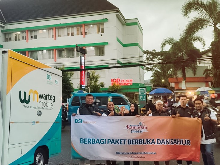 Hingga saat ini sudah disalurkan sebanyak 30.000 paket berbuka dan sahur untuk daerah Jakarta dan sekitarnya.