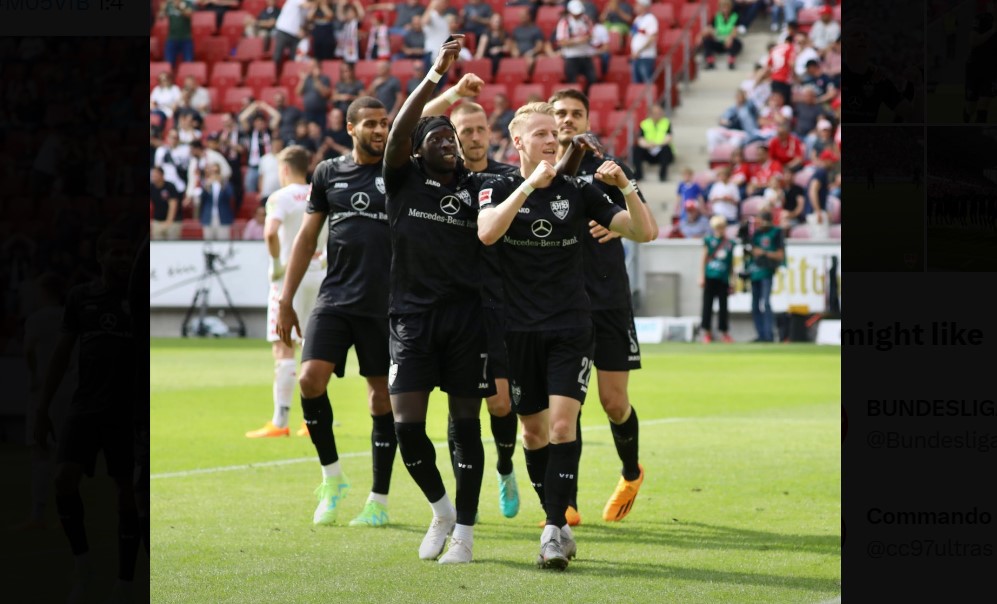 Para pemain VfB Stuttgart melakukan selebrasi usai mencetak gol ke gawang Mainz di laga Bundesliga.