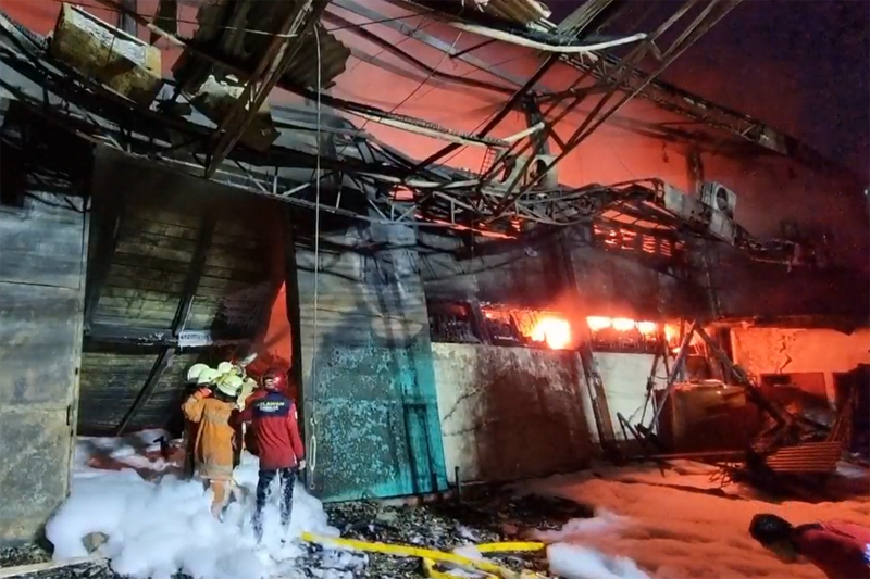 Sebelum Terbakar, Pemilik Pabrik Cat Akui Sempat Berencana Pindah Lokasi