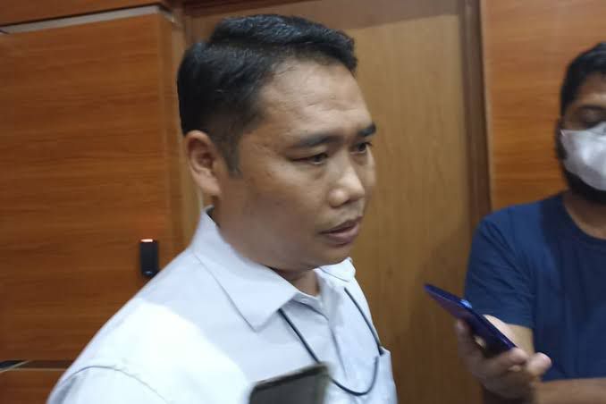 KPK mengembangkan kasus dugaan suap penanganan perkara di MA