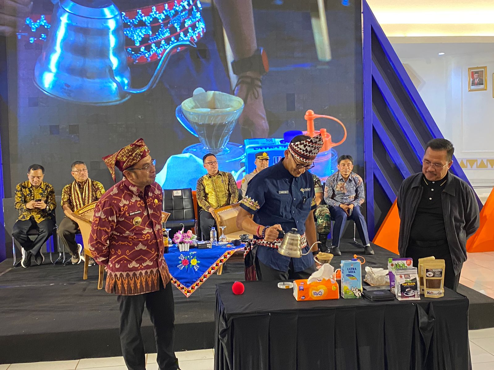 Menparekraf Sandiaga Uno menghadiri Workshop Pengembangan Kabupaten/Kota (KaTa) Kreatif Indonesia di Kabupaten Pesawaran, Lampung.