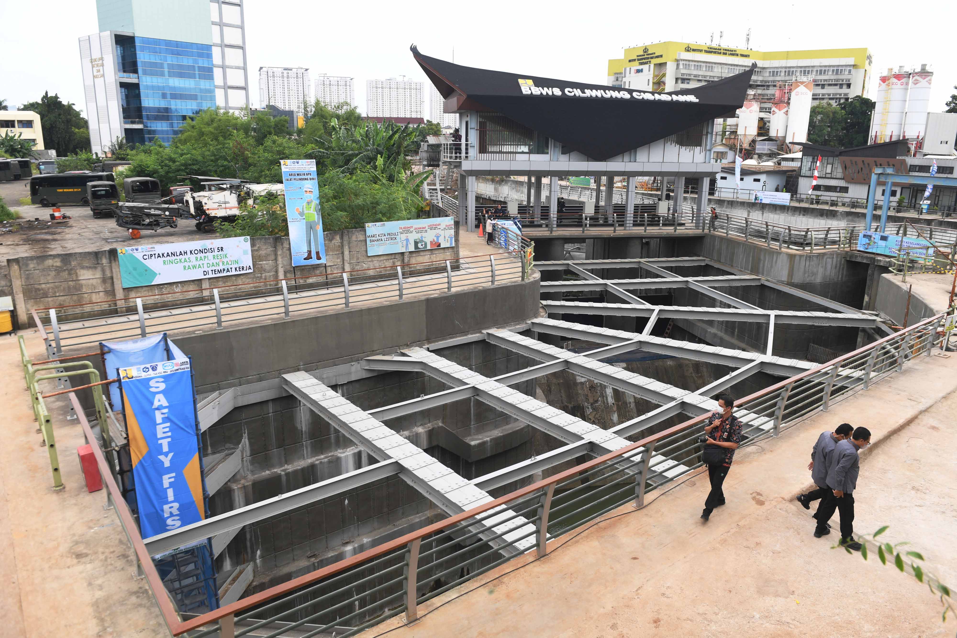 Suasana proyek pembangunan 