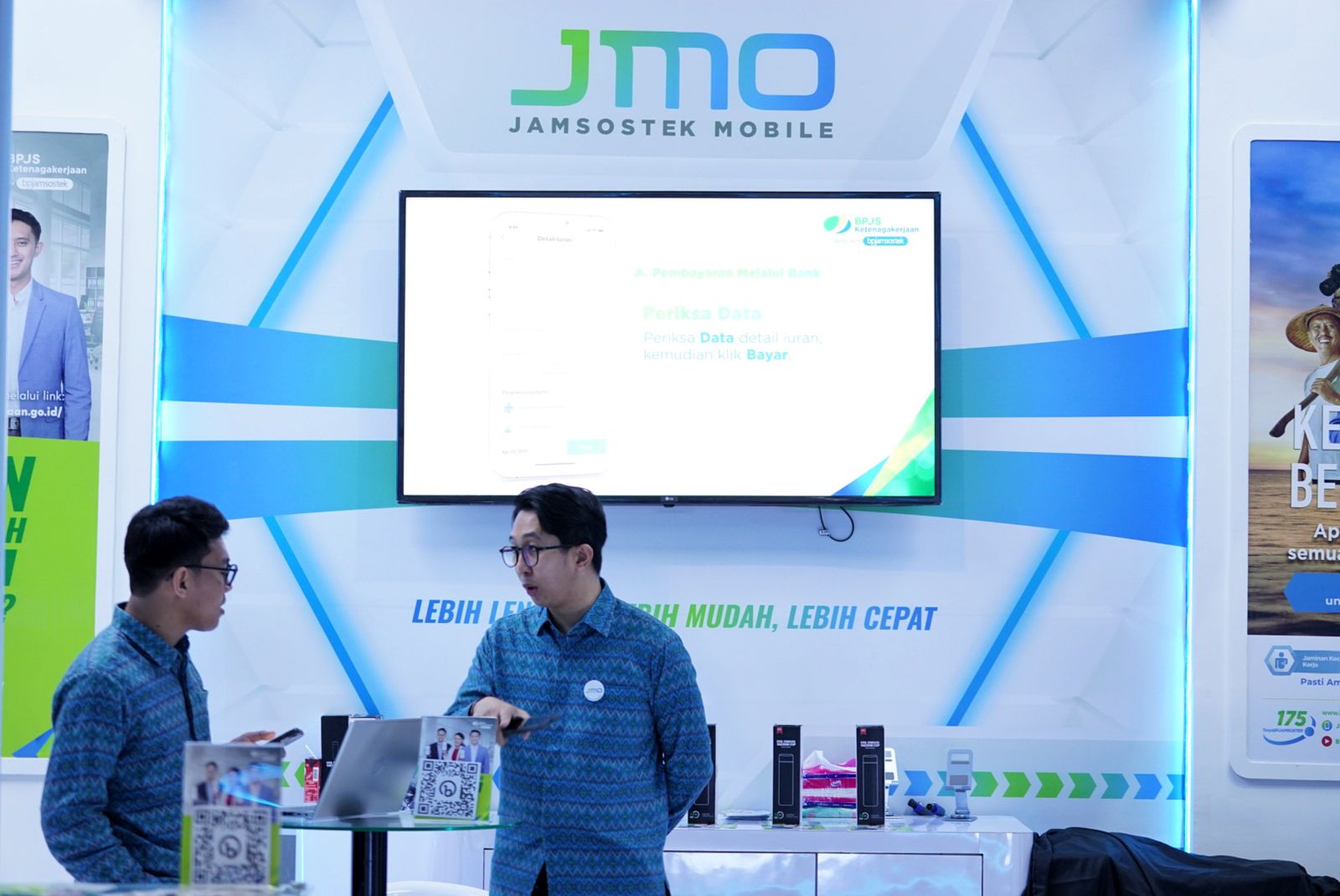 BPJS Ketenagakerjaan mengenalkan beragam fitur aplikasi Jamsostek Mobile (JMO) di Festival Ekonomi Keuangan Digital Indonesia, Jakarta.