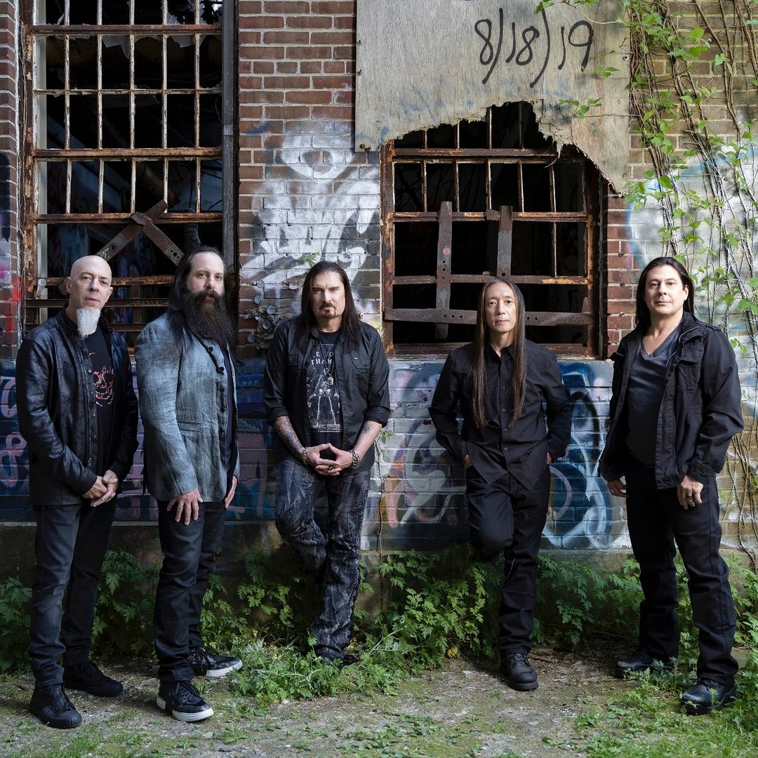 Dream Theater adalah grup progressive metal asal Amerika Serikat yang terbentuk pada 1985.