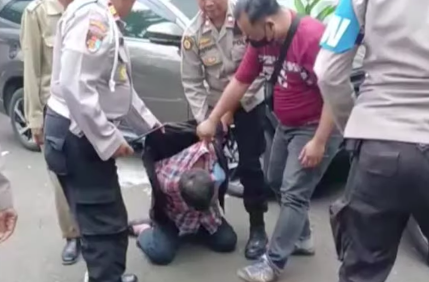 Jenazah Pelaku Penembakan Kantor MUI Diautopsi di RS Polri