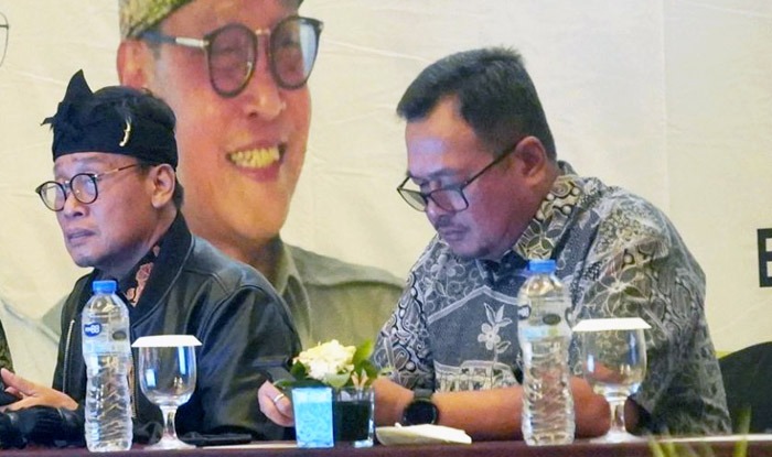 Kepala BPPSDMP Kementan, Dedi Nursyamsi (kiri) dan Kapusluh Bustanul Arifin Caya.