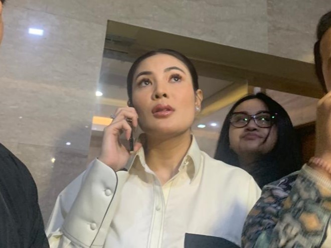 Nindy Ayunda usia diperiksa Bareskrim Polri