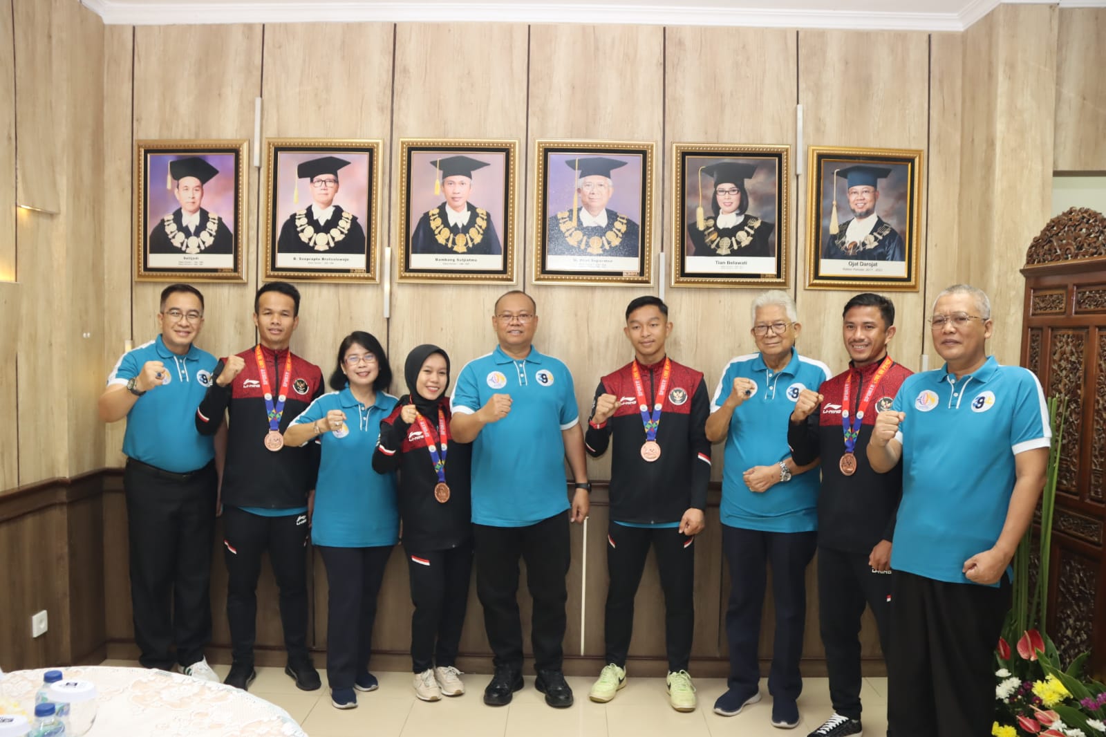 Sebanyak 15 atlet yang berlaga pada ajang SEA Games 2023 di Kamboja mendapat beasiswa dari Universitas Terbuka.