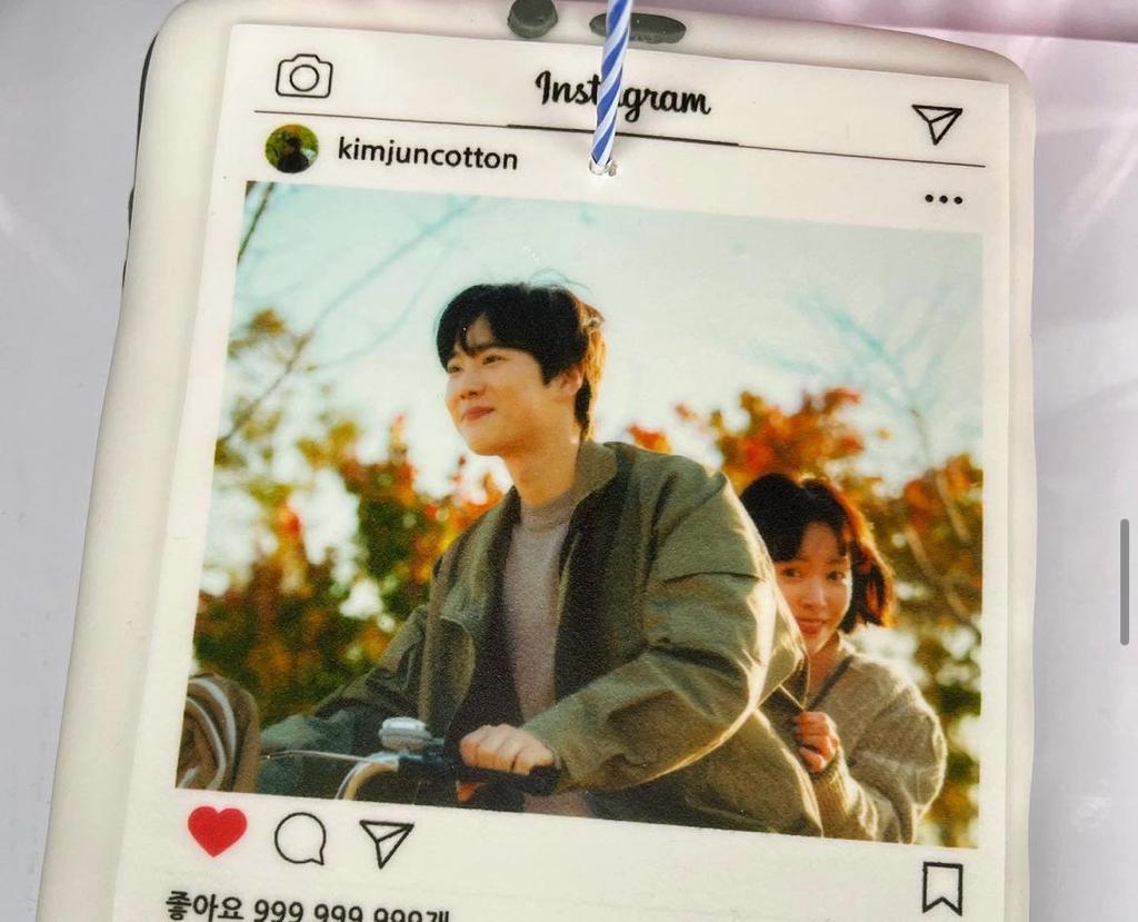 Ini daftar lengkap drama dan film yang dibintangi Suho Exo.