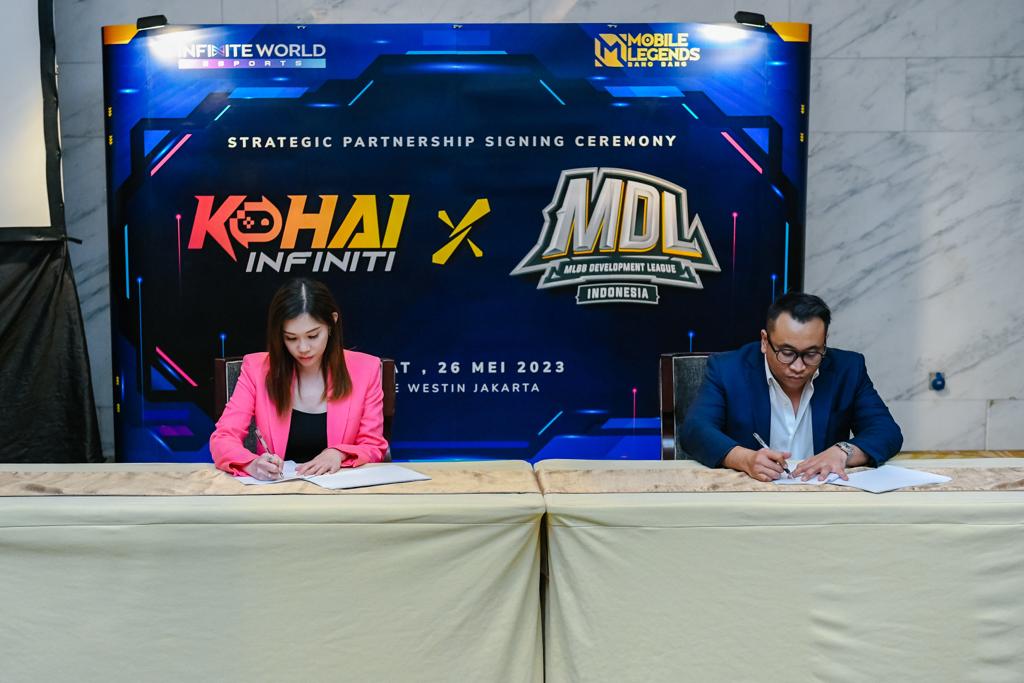 Kohai Infiniti menjalin kerja sama dengan Moonton Indonesia untuk mengembangkan dunia esports di Indonesia.