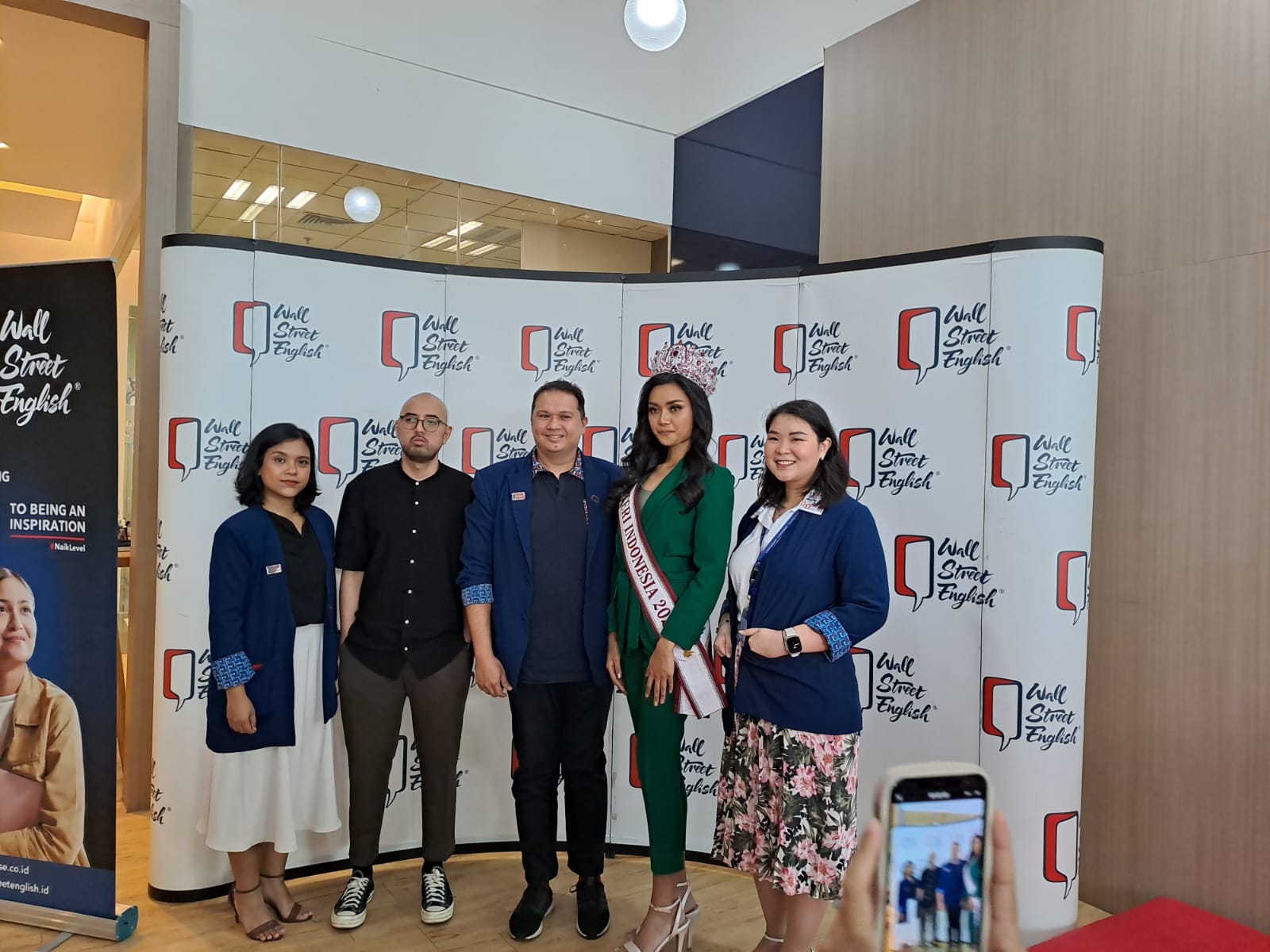 Media gathering Wall Street English Indonesia di Jakarta, Selasa (30/5).